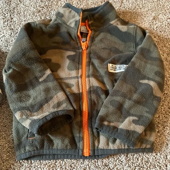 18 month boy’s clothing bundle - Picture 8 of 11
